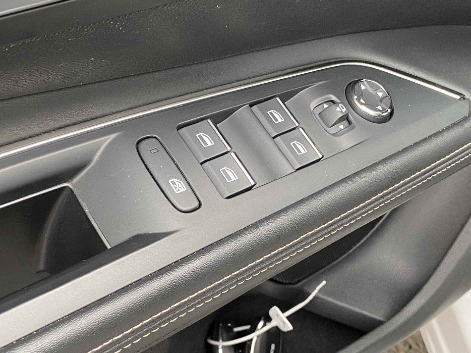 Peugeot 5008 1.2 PT GT