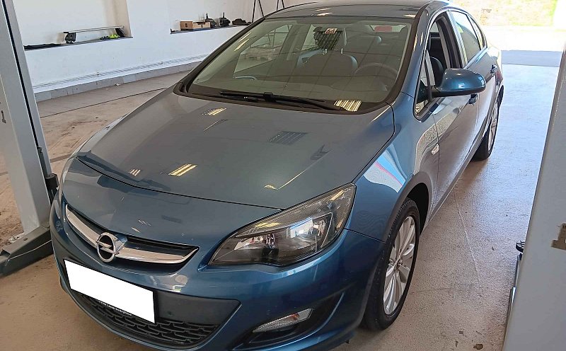 Opel Astra 1.4T 