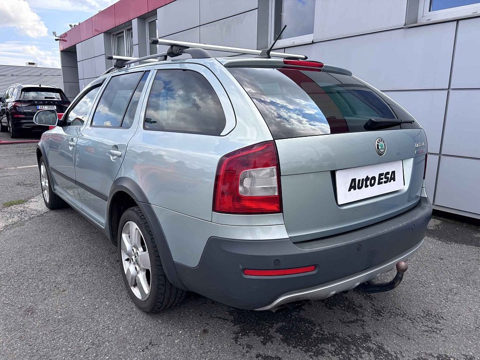Škoda Octavia II 2.0TDi Scout 4x4
