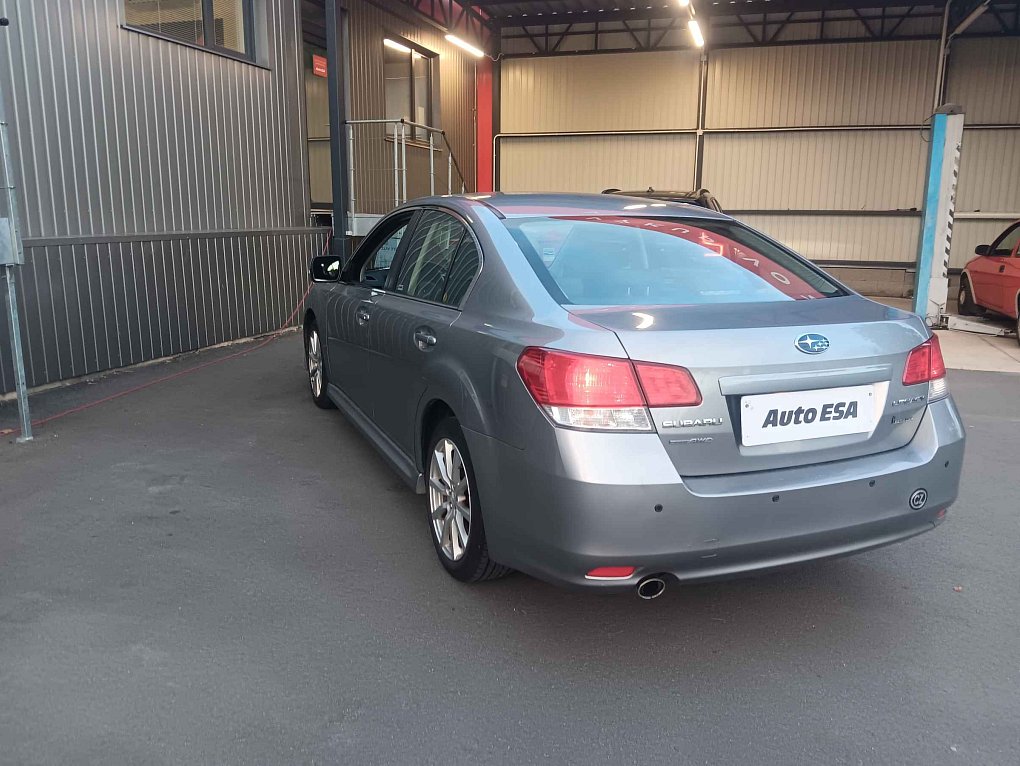 Subaru Legacy 2.5i  4x4