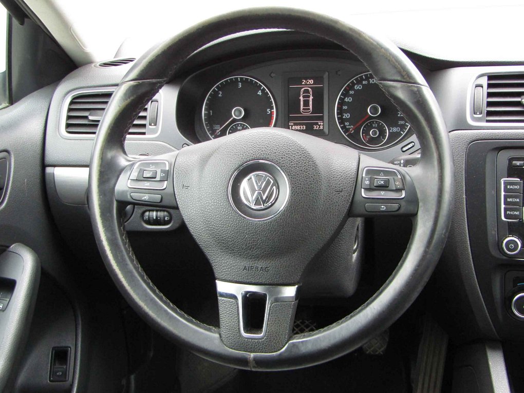 Volkswagen Jetta 1.6 TDi 