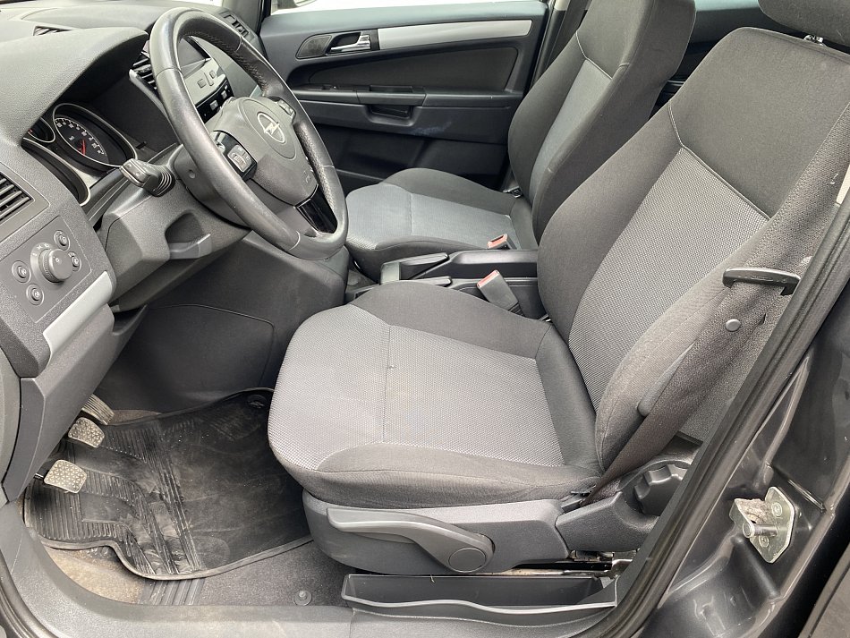 Opel Zafira 1.7 CDTi Edition111 7míst