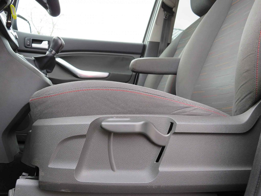 Ford C-MAX 1.8i 