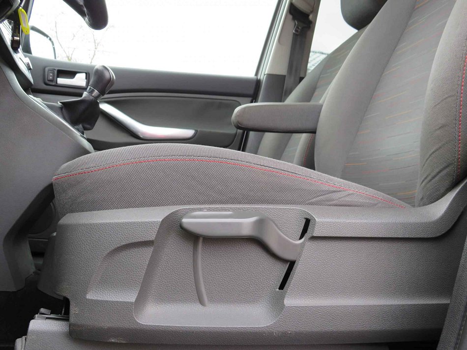 Ford C-MAX 1.8i 
