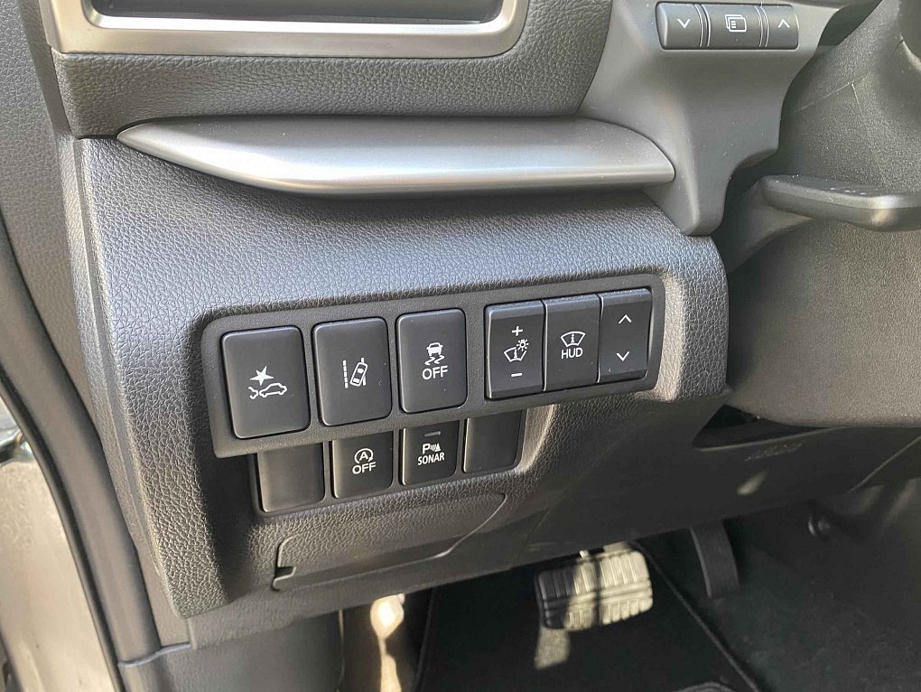 Mitsubishi Eclipse Cross 1.5T-MiVEC  4x4