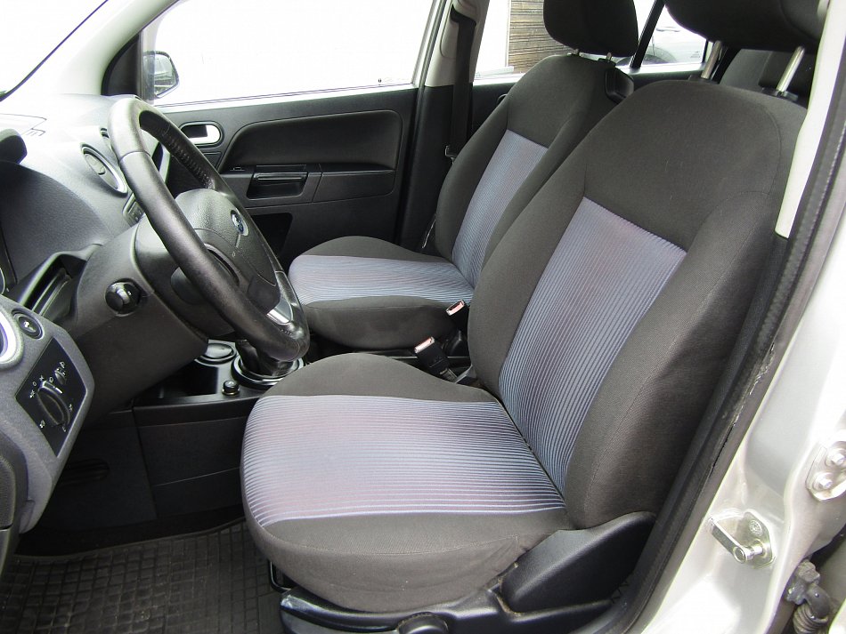 Ford Fusion 1.4 i 