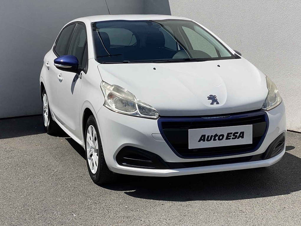 Peugeot 208 1.0 PT 