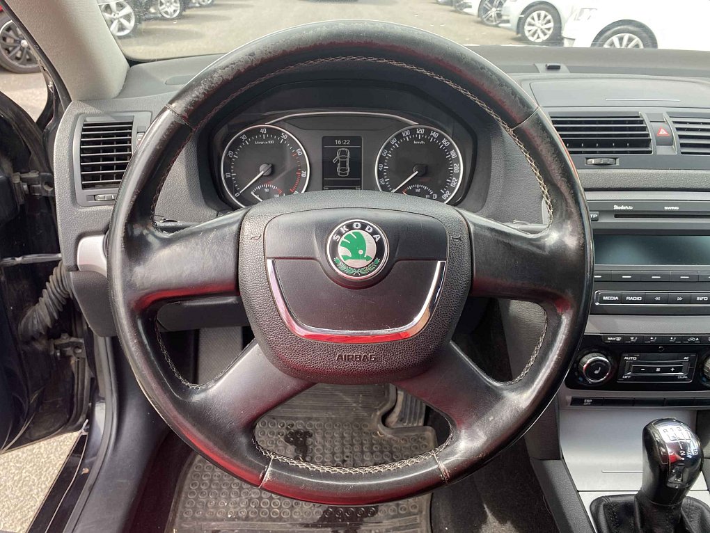 Škoda Octavia II 1.4 TSI Elegance