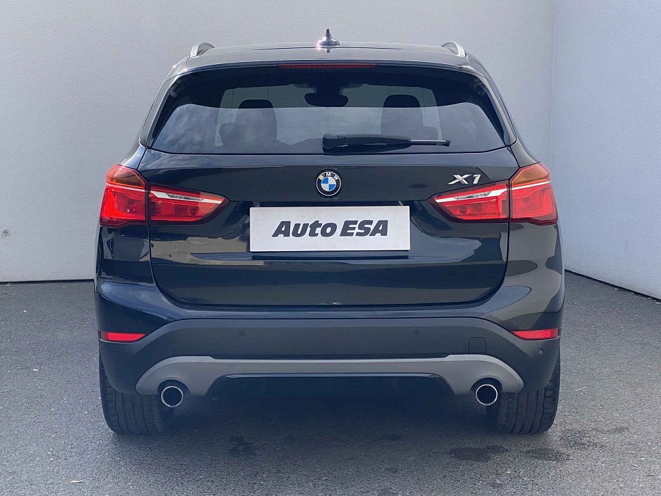 BMW X1 2.0d Sport Line xDrive20d