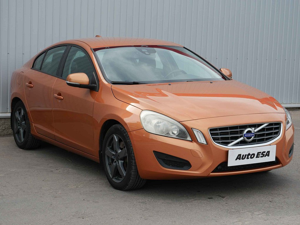 Volvo S60 2.0 T 