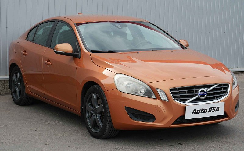Volvo S60 2.0 T 