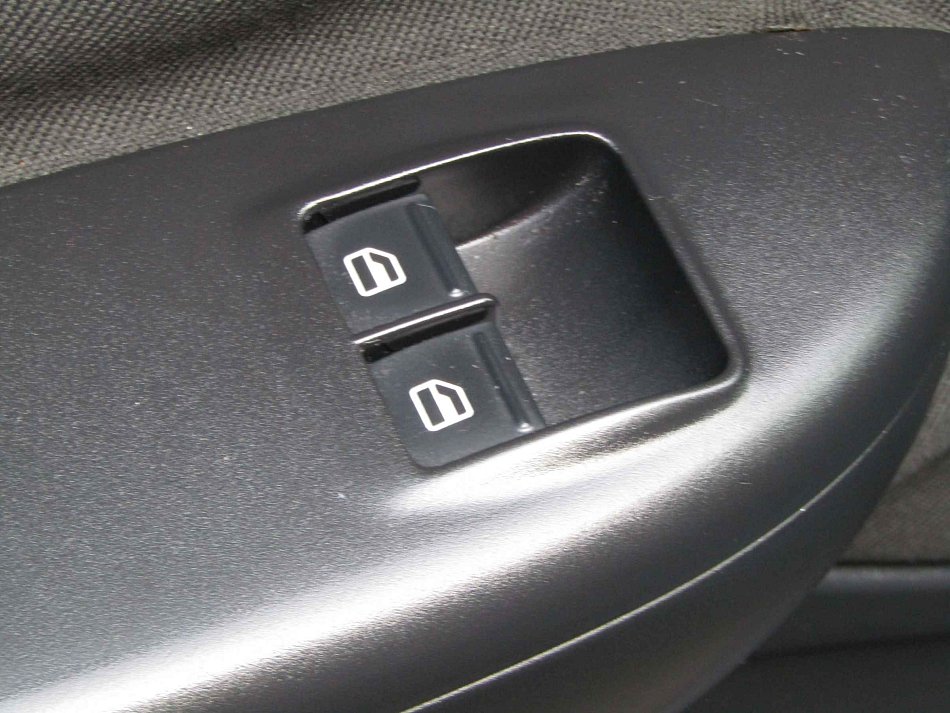 Škoda Octavia II 1.6 TDi Ambiente