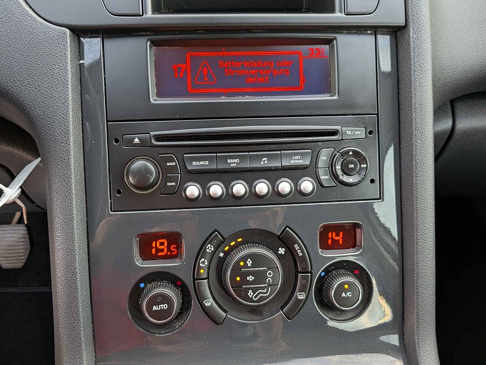 Peugeot 5008 1.6 HDi 