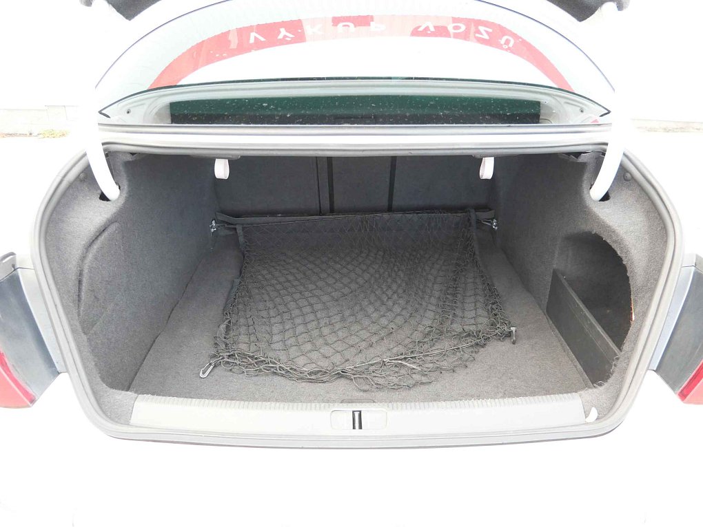 Volkswagen Passat CC 2.0 TDi 