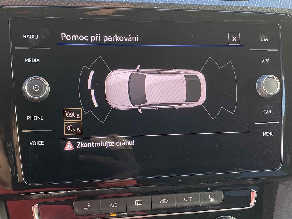Volkswagen Arteon 2.0TSi 