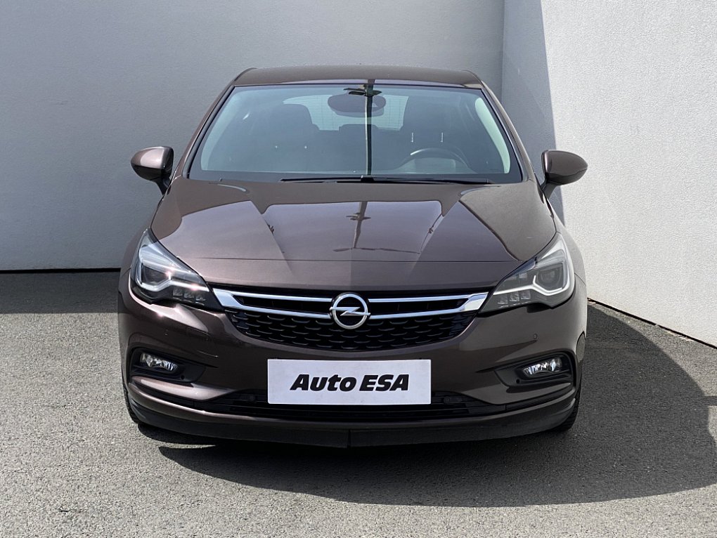 Opel Astra 1.4 Turbo Innovation