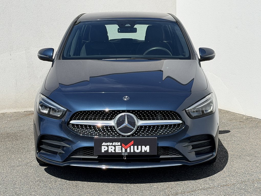 Mercedes-Benz Třída B 1.3T  B180