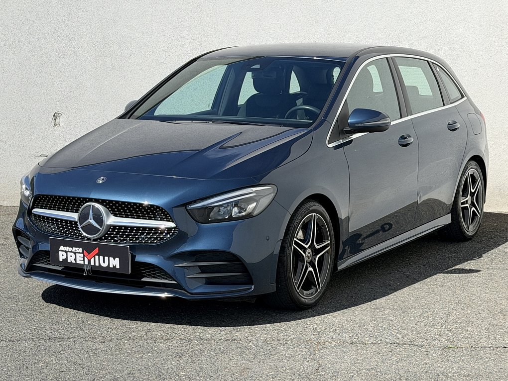 Mercedes-Benz Třída B 1.3T  B180