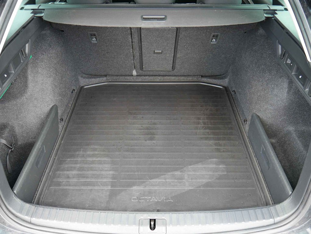 Škoda Octavia IV 2.0TDi Style