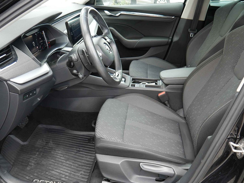 Škoda Octavia IV 2.0TDi Style
