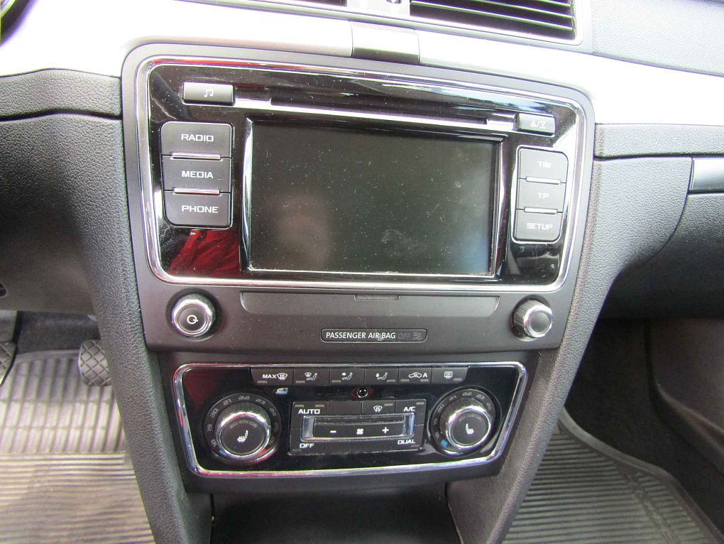 Škoda Superb II 2.0TDi Elegance