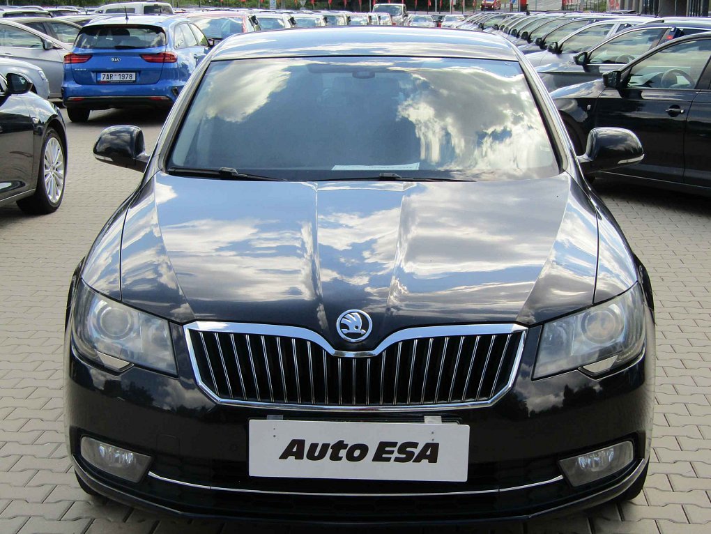 Škoda Superb II 2.0TDi Elegance