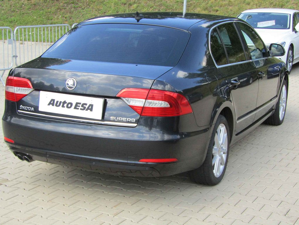 Škoda Superb II 2.0TDi Elegance