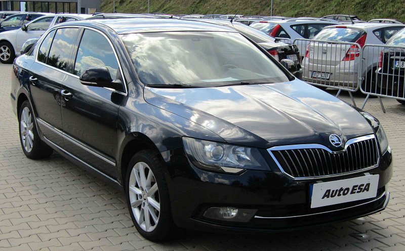 Škoda Superb II 2.0TDi Elegance