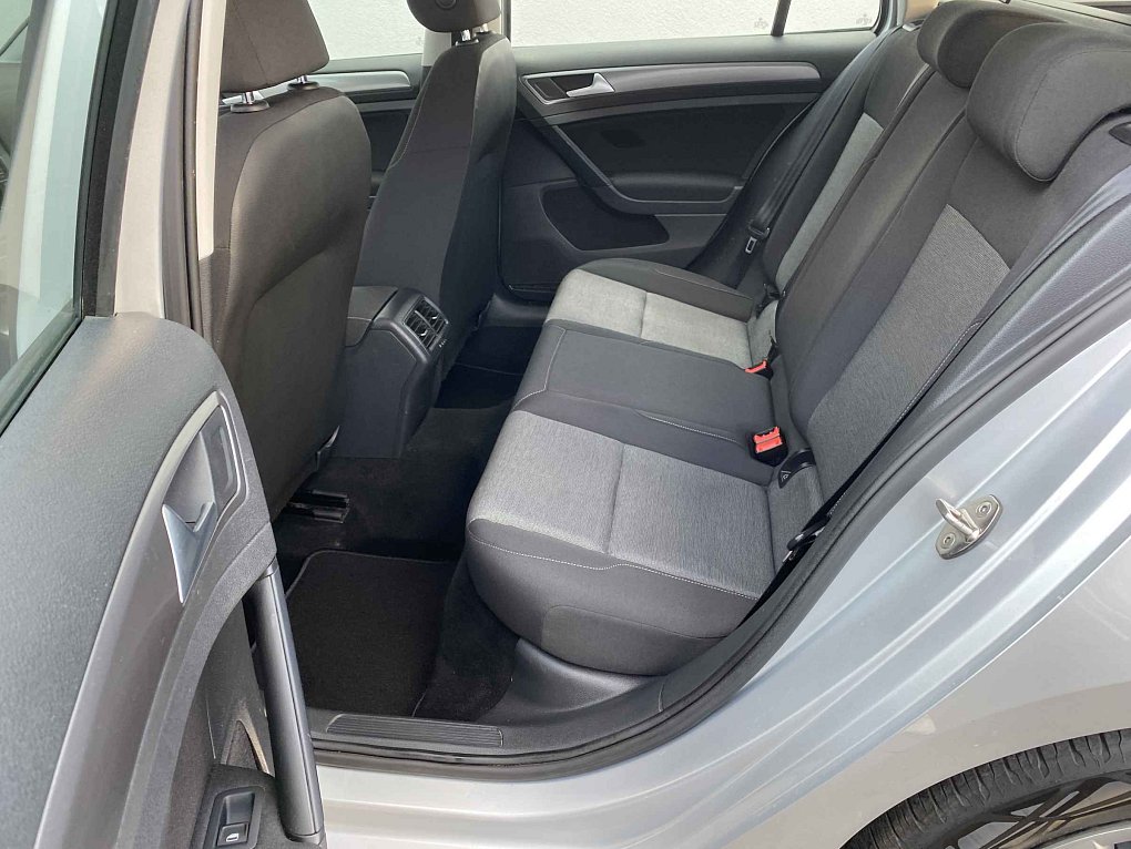 Volkswagen Golf 1.6TDi 