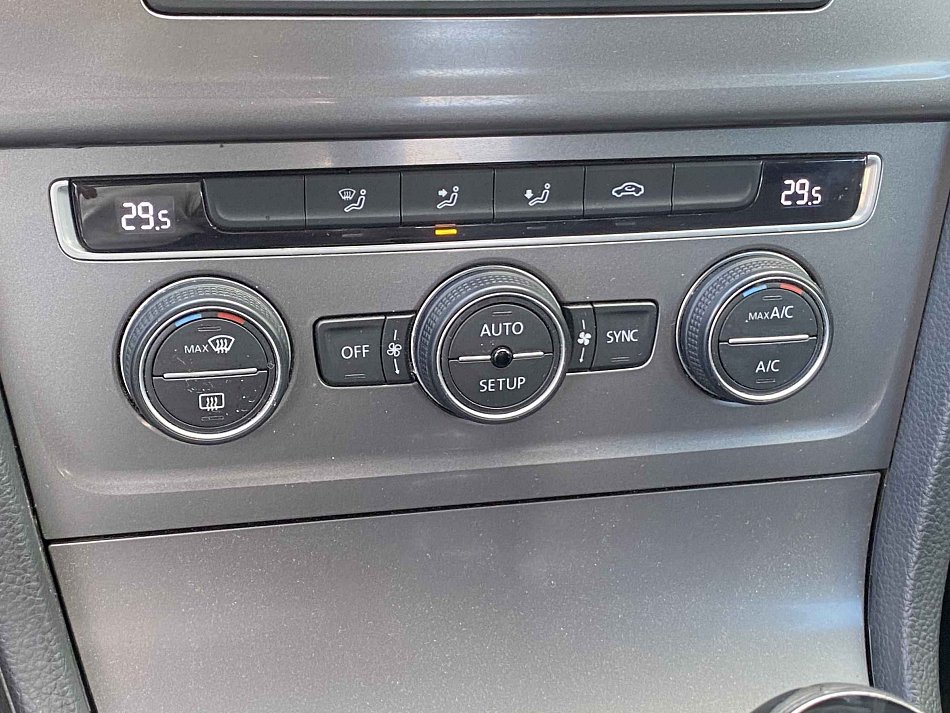 Volkswagen Golf 1.6TDi 