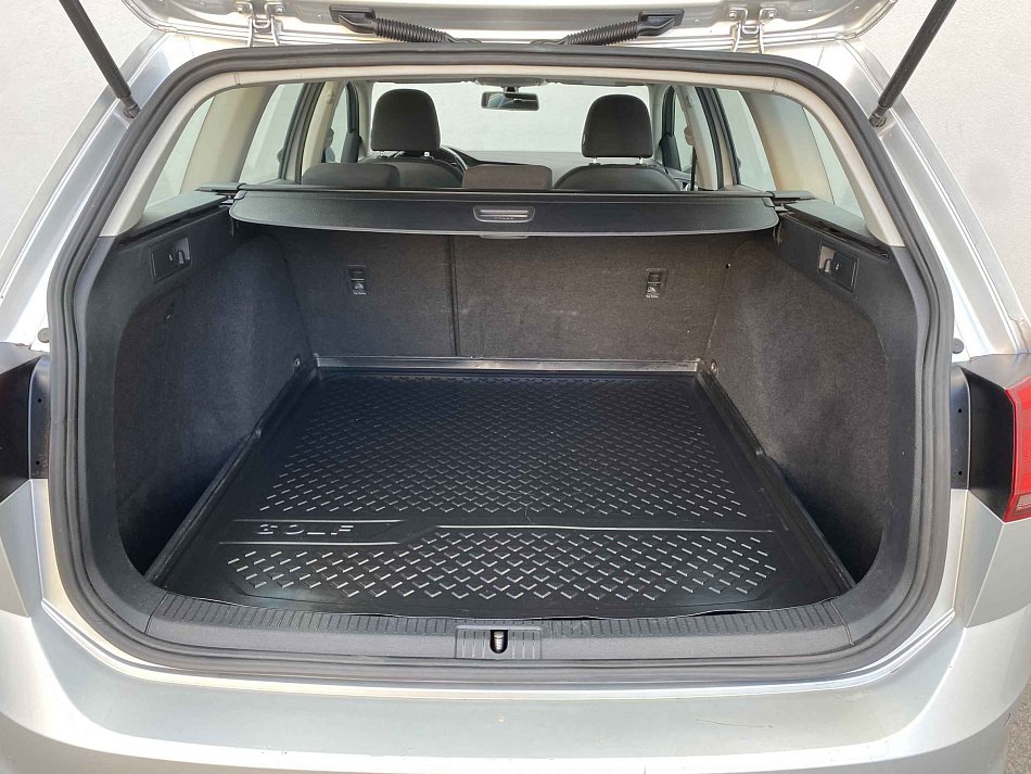 Volkswagen Golf 1.6TDi 