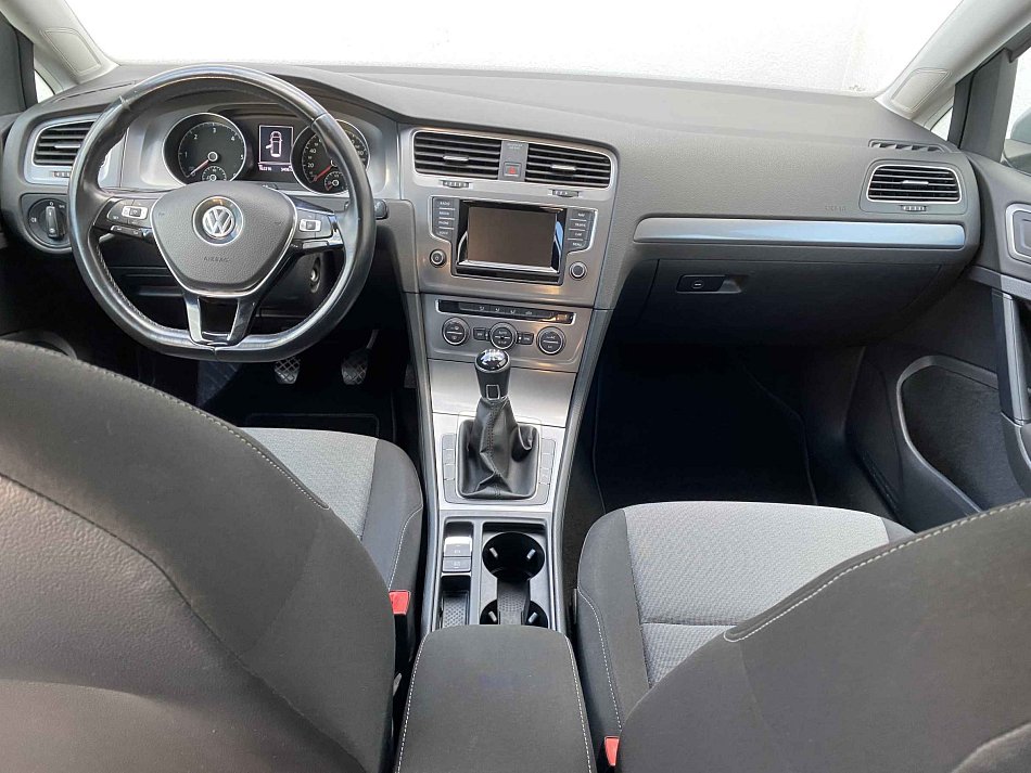 Volkswagen Golf 1.6TDi 