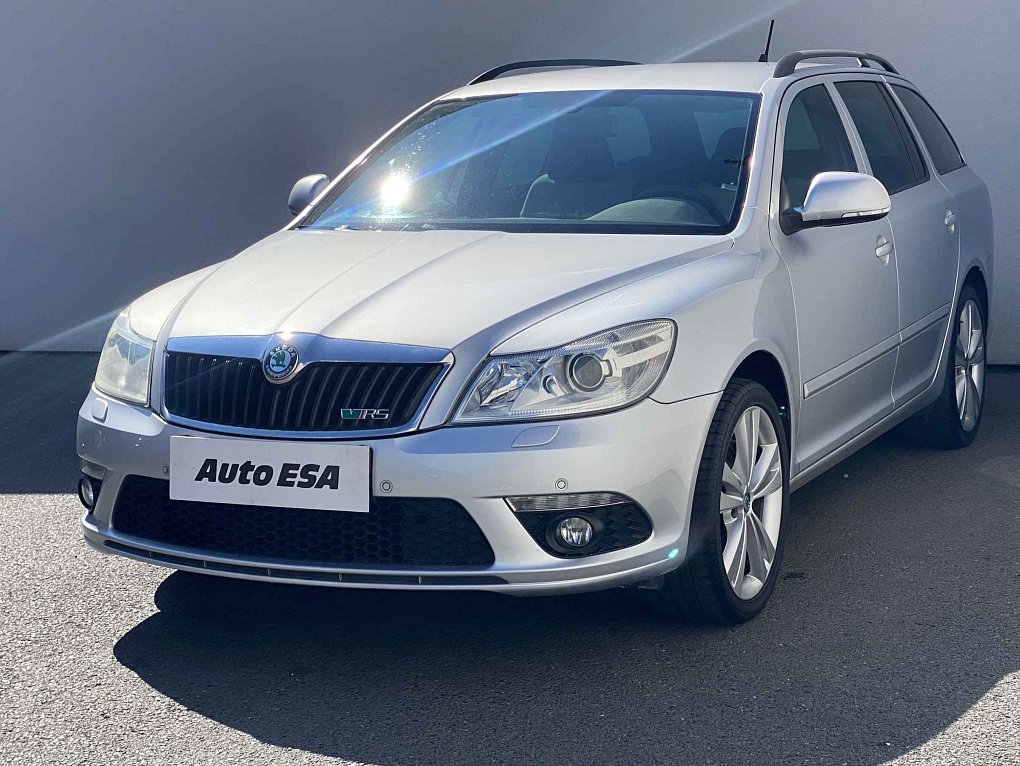 Škoda Octavia II 2.0 TDi RS