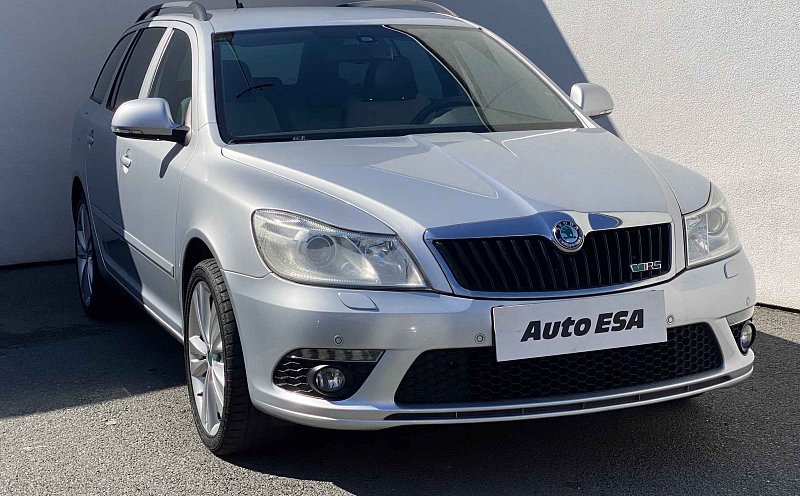 Škoda Octavia II 2.0 TDi RS