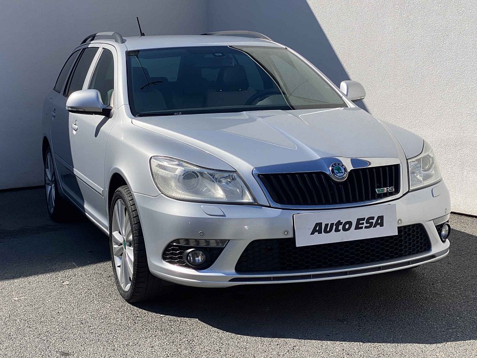 Škoda Octavia II 2.0 TDi RS
