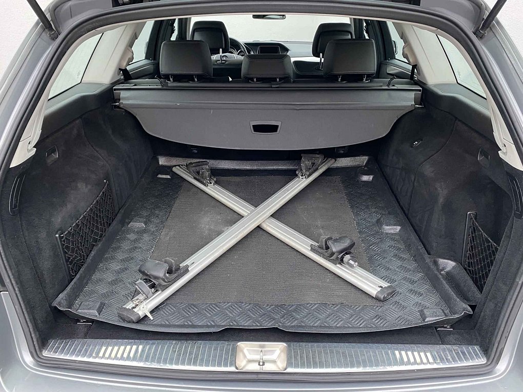 Mercedes-Benz Třída E 2.2 CDi  E250 4Matic