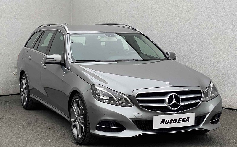 Mercedes-Benz Třída E 2.2 CDi  E250 4Matic