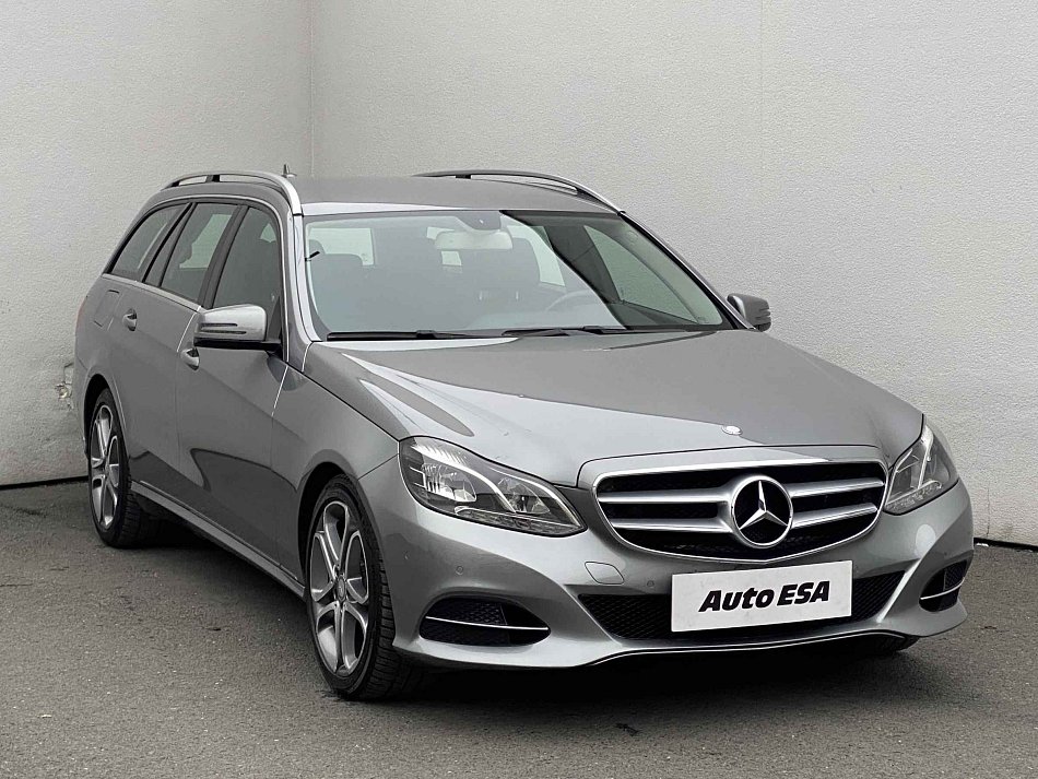 Mercedes-Benz Třída E 2.2 CDi  E250 4Matic