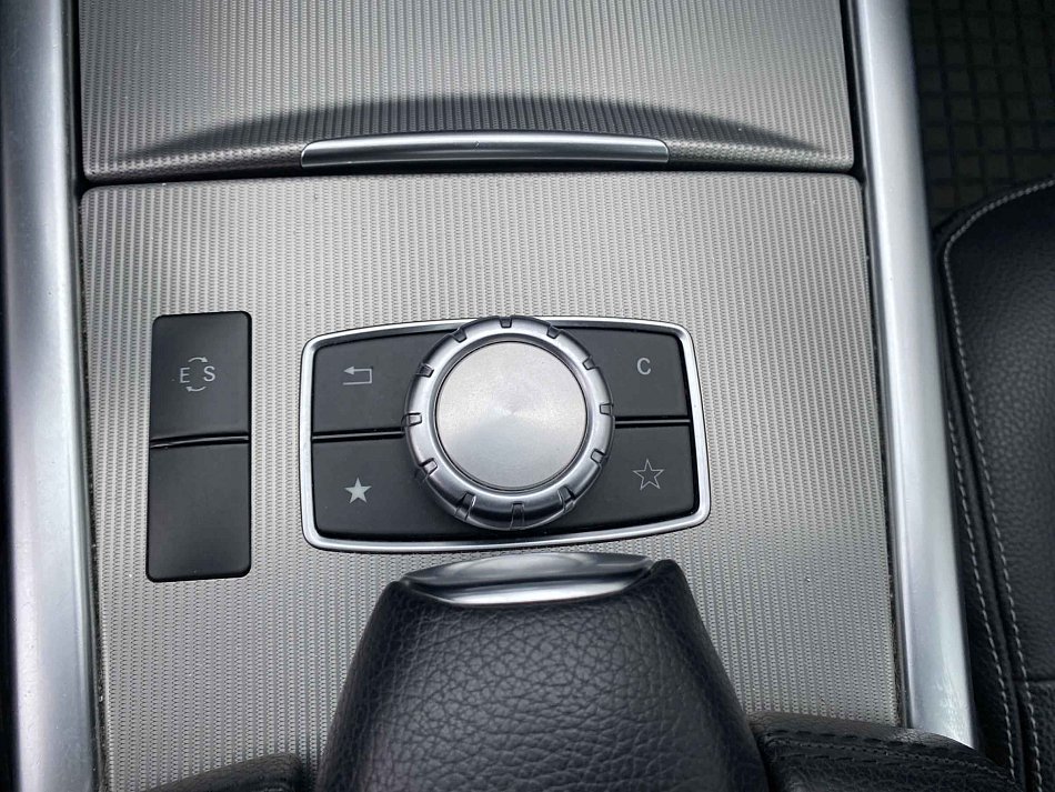 Mercedes-Benz Třída E 2.2 CDi  E250 4Matic
