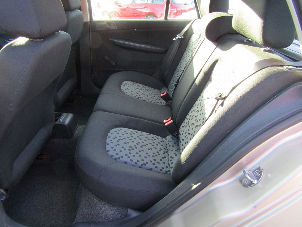 Škoda Fabia I 1.2i 