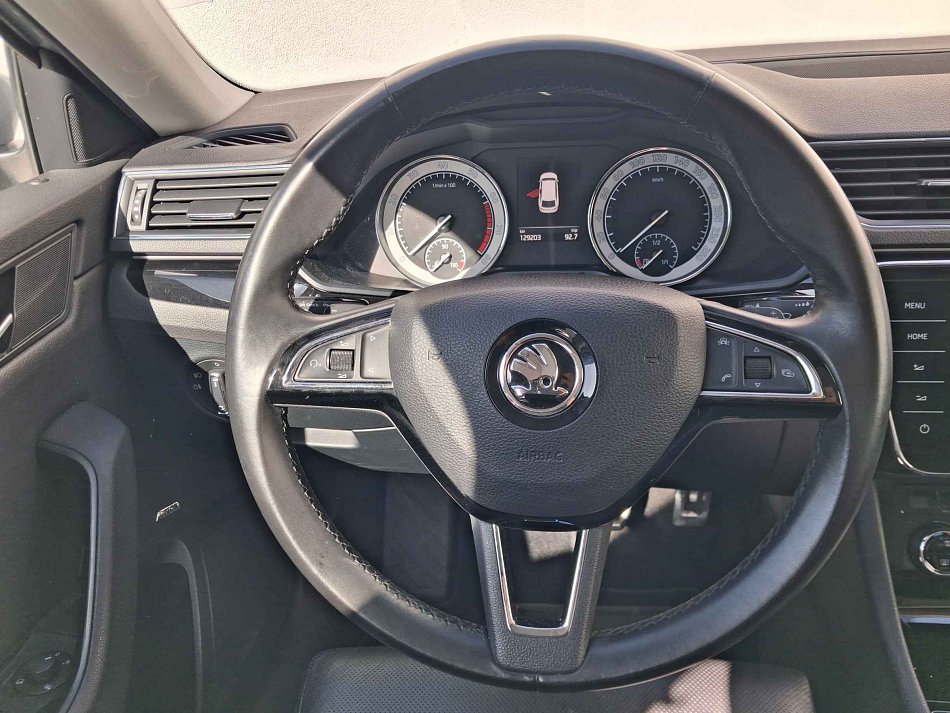 Škoda Superb III 1.8 TSi L&K