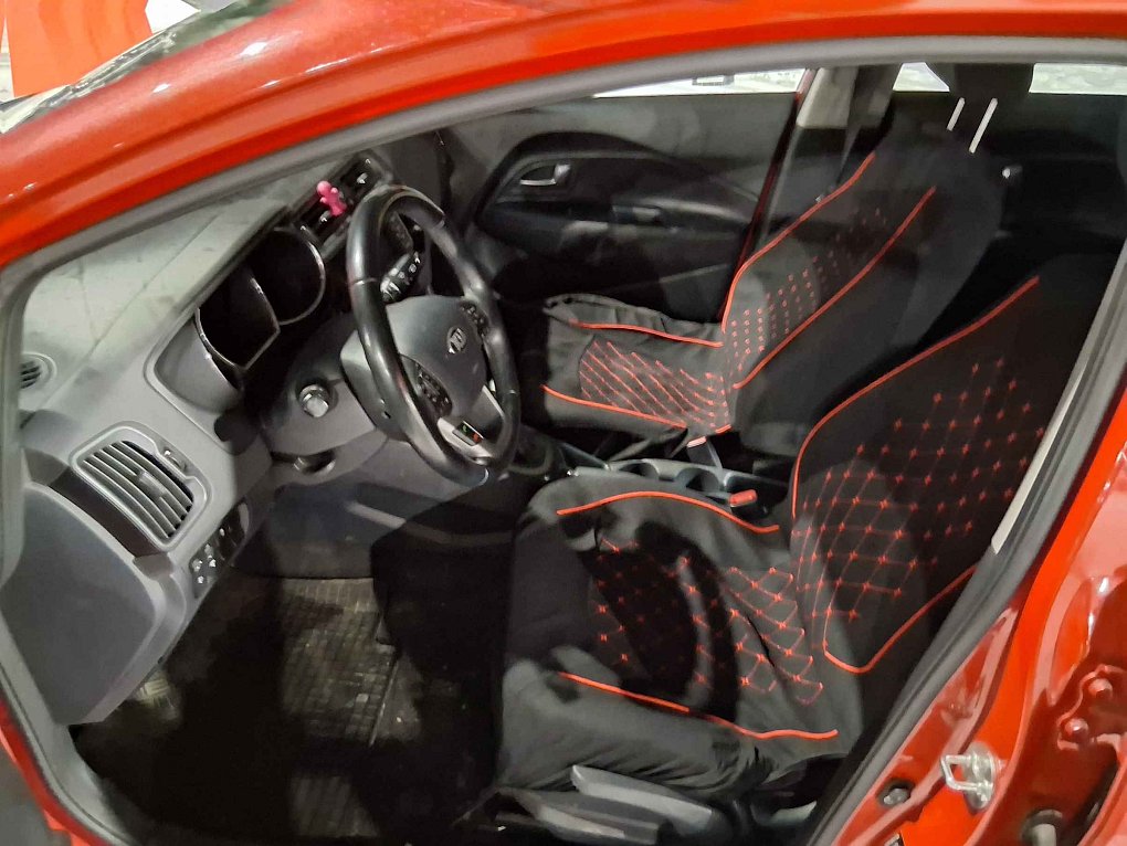 Kia Rio 1.2i 