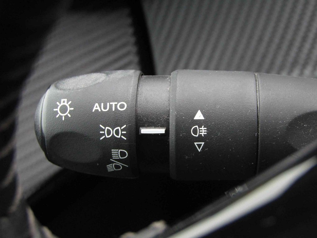 Peugeot 208 1.2 T Active