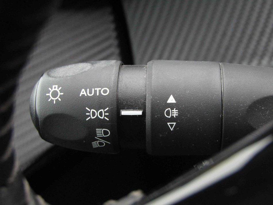 Peugeot 208 1.2 T Active