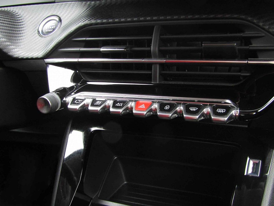 Peugeot 208 1.2 T Active