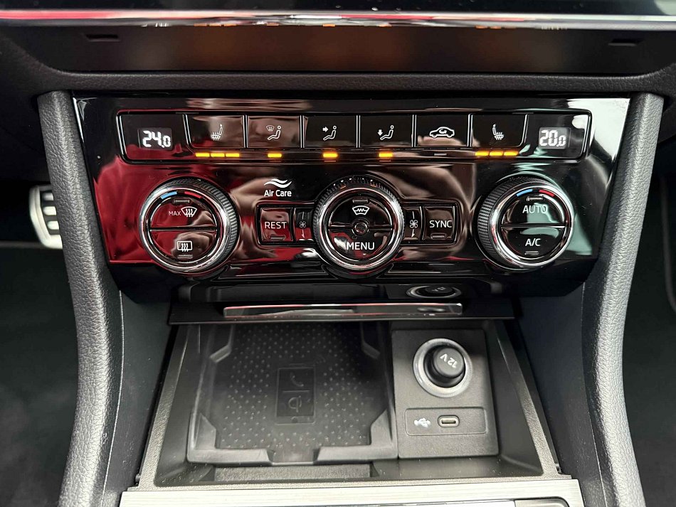 Škoda Superb III 2.0 TDi Style
