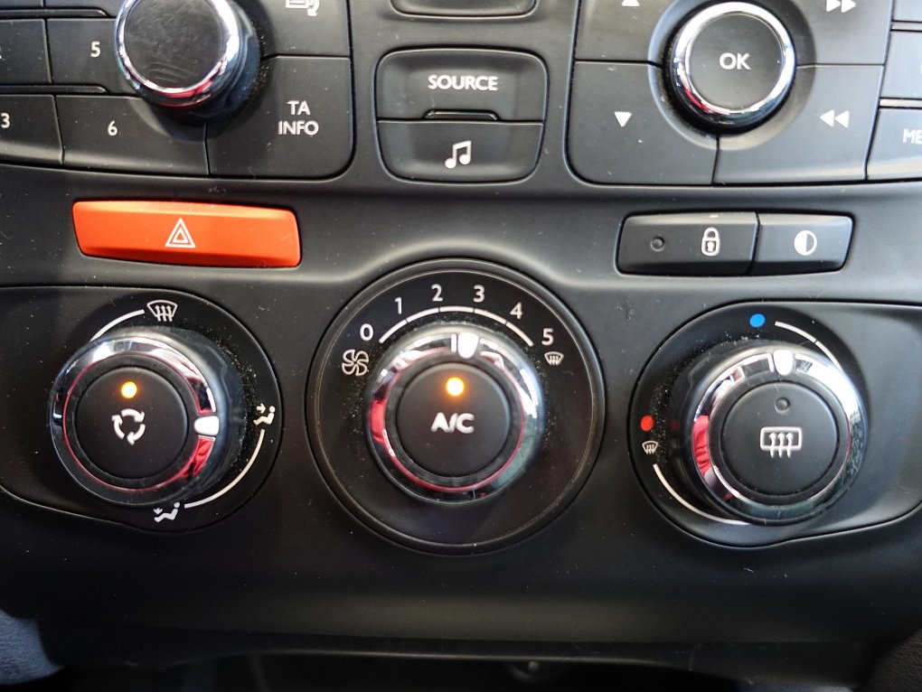 Citroën C4 1.6 VTi 