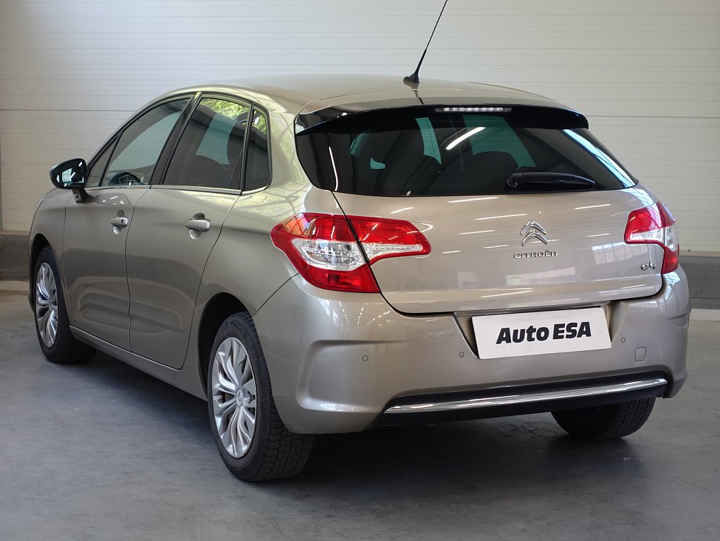 Citroën C4 1.6 VTi 