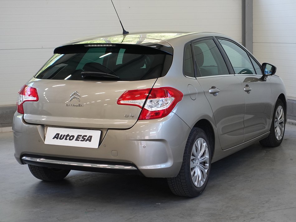 Citroën C4 1.6 VTi 