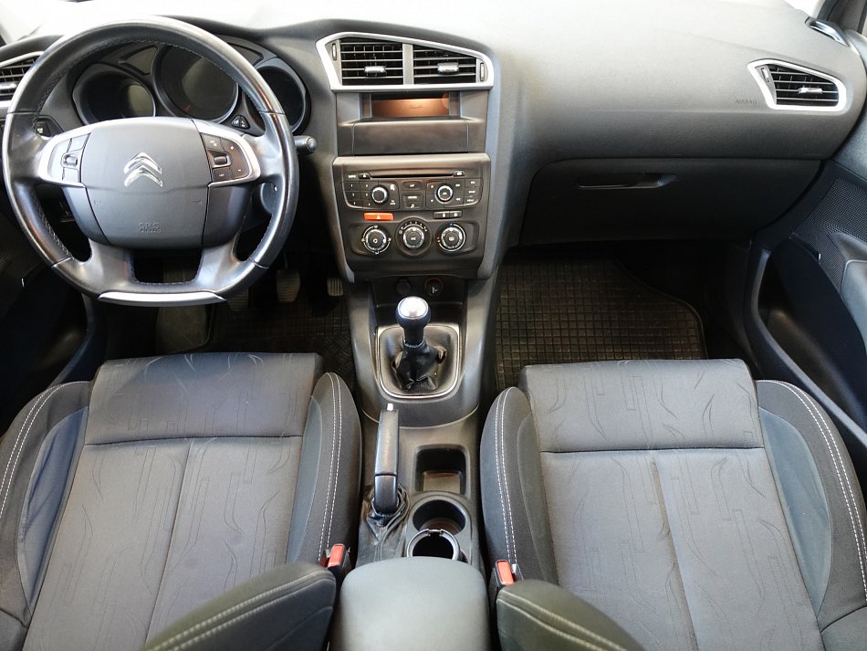 Citroën C4 1.6 VTi 